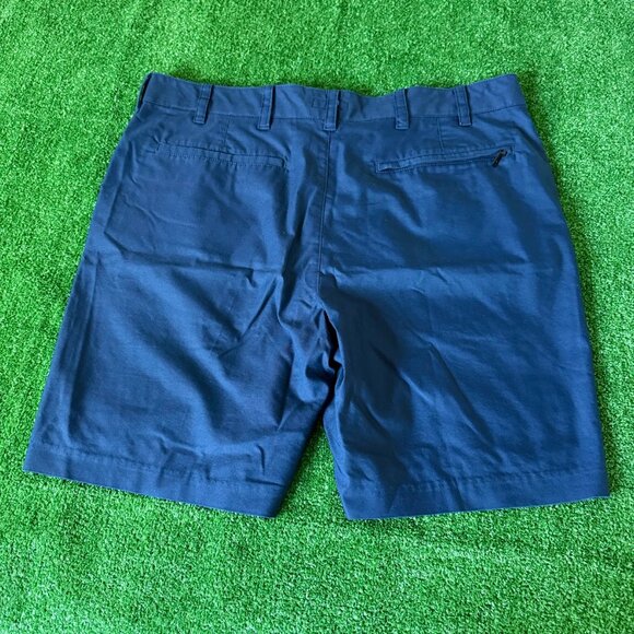 DKNY Classic Fit Flat Front Blue Bermuda Chino Preppy Style Golf Shorts Size 38 - Picture 10 of 14